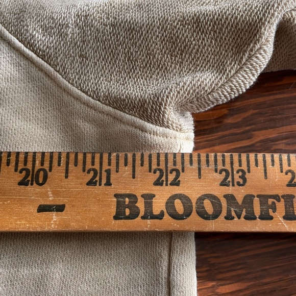 Madewell Men's Beige Crewneck Sweater - Picture 7 of 9